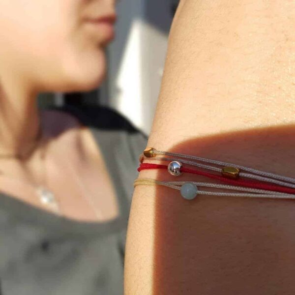 Yolev 6 Pièces Bracelet Corde Rouge Réglable Kabbale Noué - Cordon Noeud Rouge Amulette de Protection d'Amitié Fait à la Main