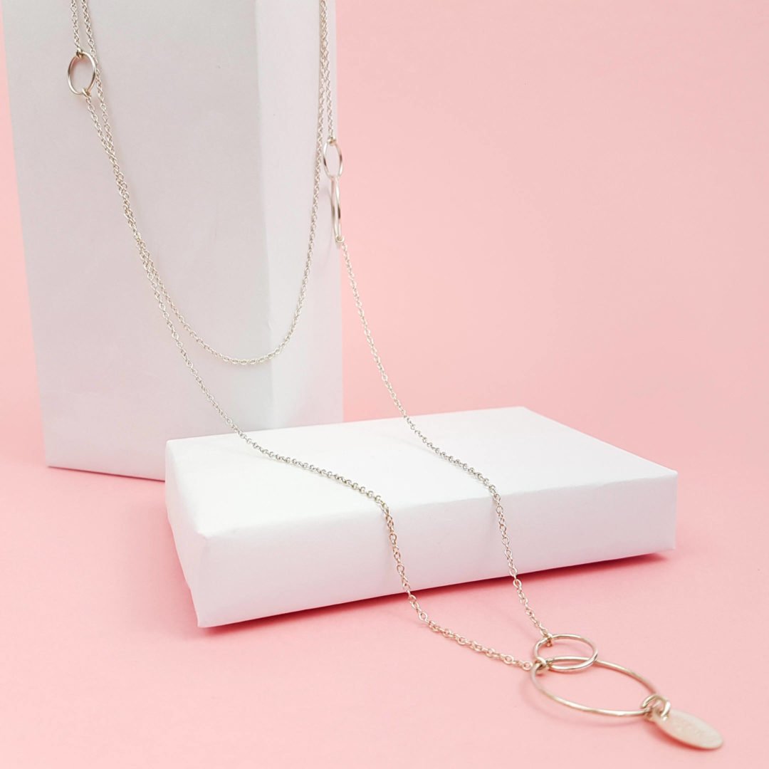 Sautoir Long En Argent Massif 925 Filigrané - Collier Fin Occasion Parfait état