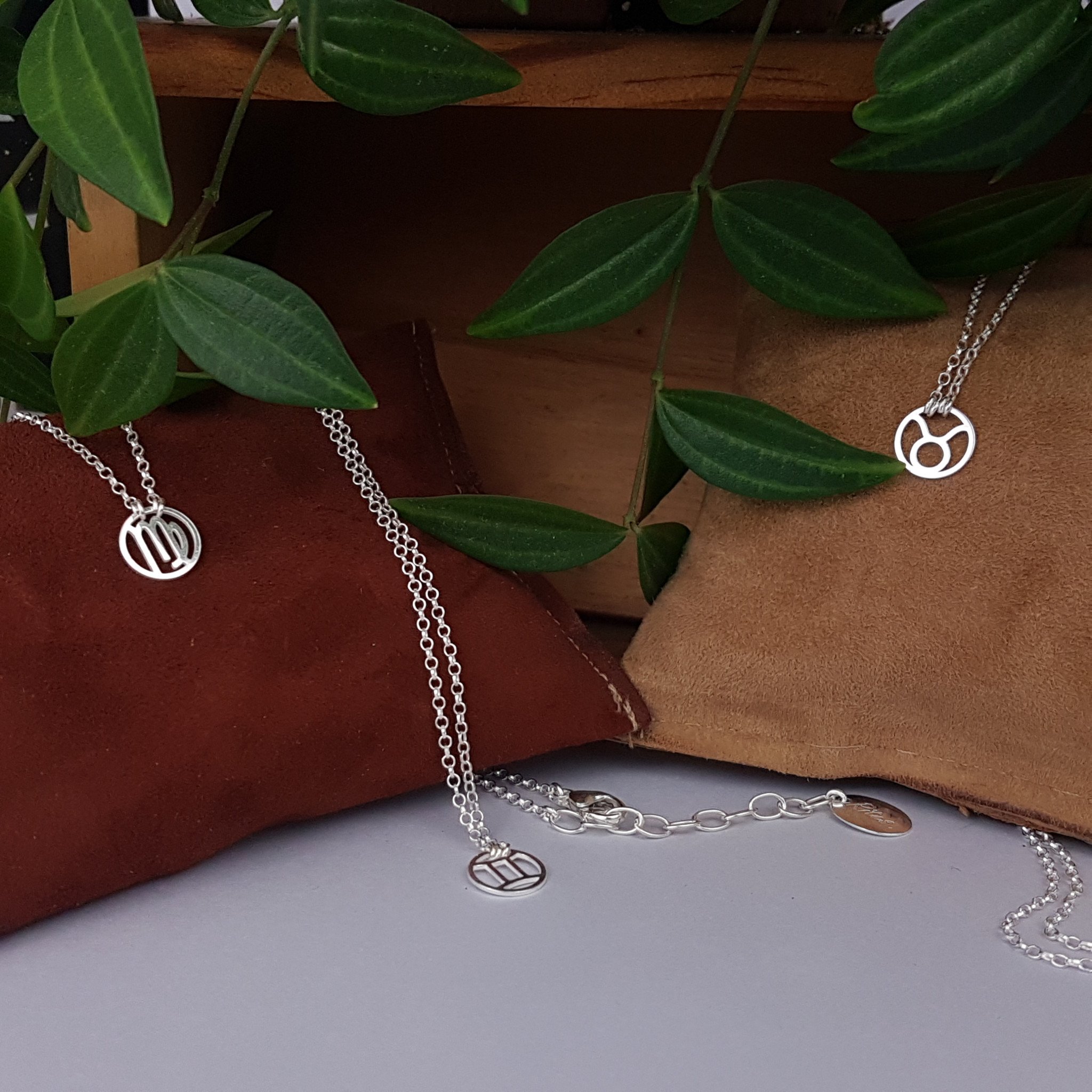 Collier Artisanal Signe Du Zodiaque Cancer - Bijou Original - Neuf Sans Emballage