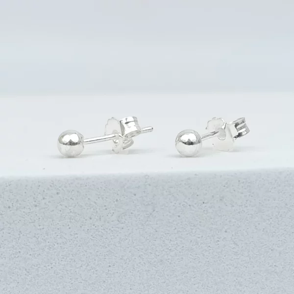 petite puce d oreilles argent