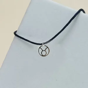 Collier zodiaque Taureau – pendentif signe astrologique sur cordon